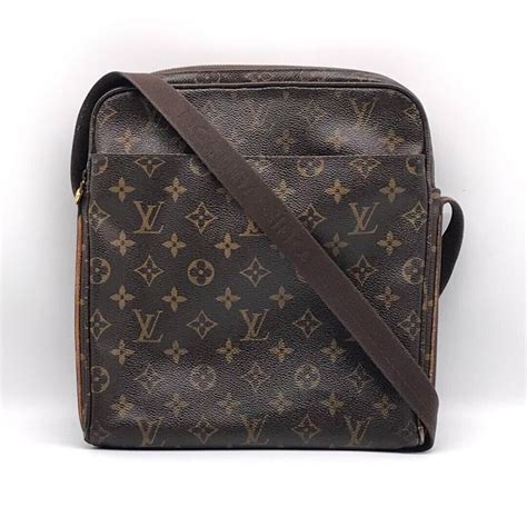 LOUIS VUITTON Monogram Trotteur Beaubourg M97037 